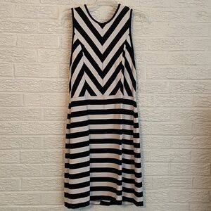 LOFT diagonal stripe black and white dress